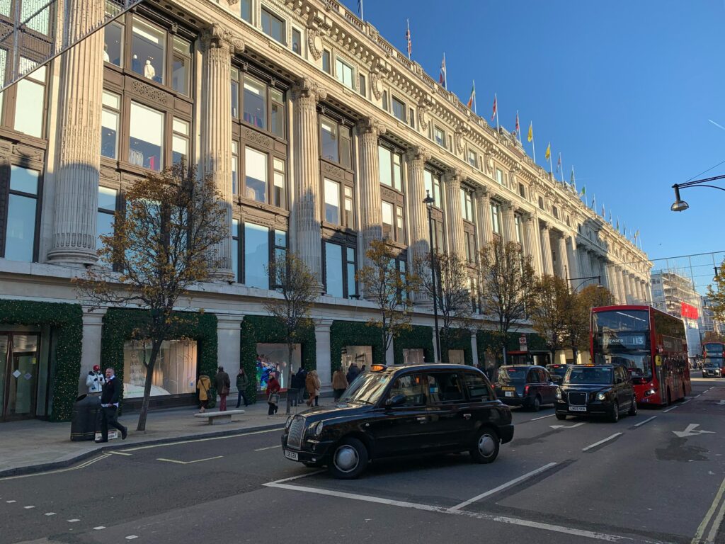London department stores - 塞爾福里奇百貨公司 Selfridges